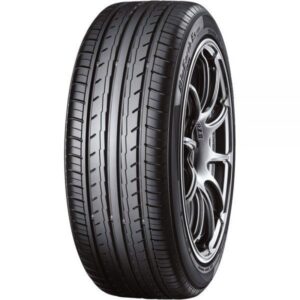 235/45R17 YOKOHAMA BLUEARTH-ES ES32A 97V XL DOT23 CBA68