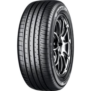 215/55R18 YOKOHAMA BLUEARTH-XT AE61 99V XL RPB CAA68